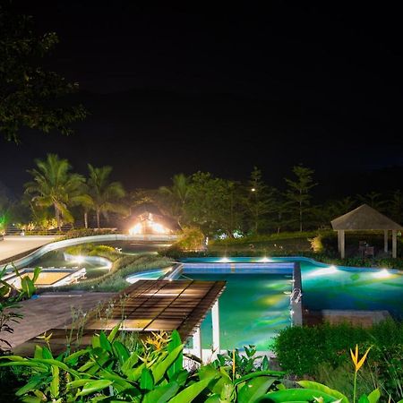 Encore A Boutique Resort Mulshi Extérieur photo