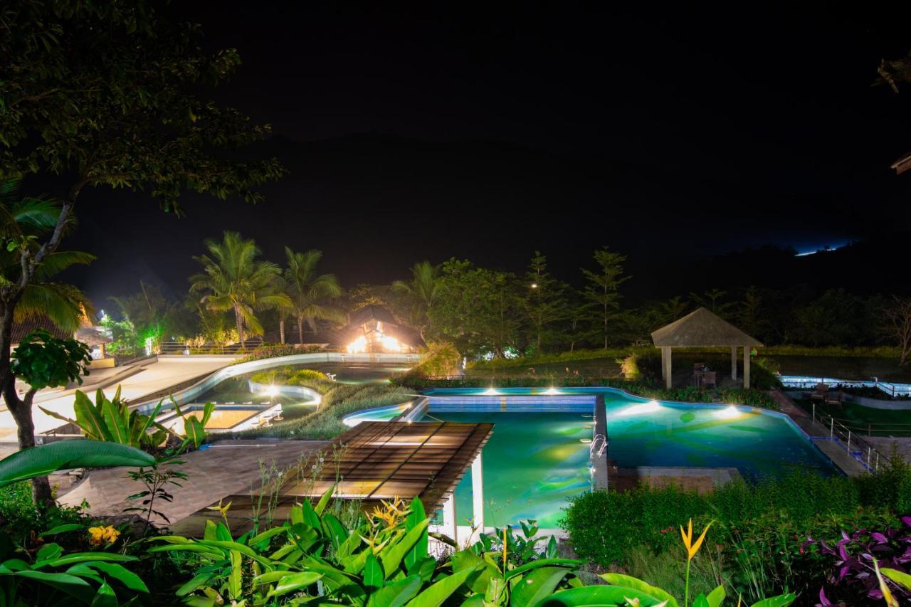 Encore A Boutique Resort Mulshi Extérieur photo