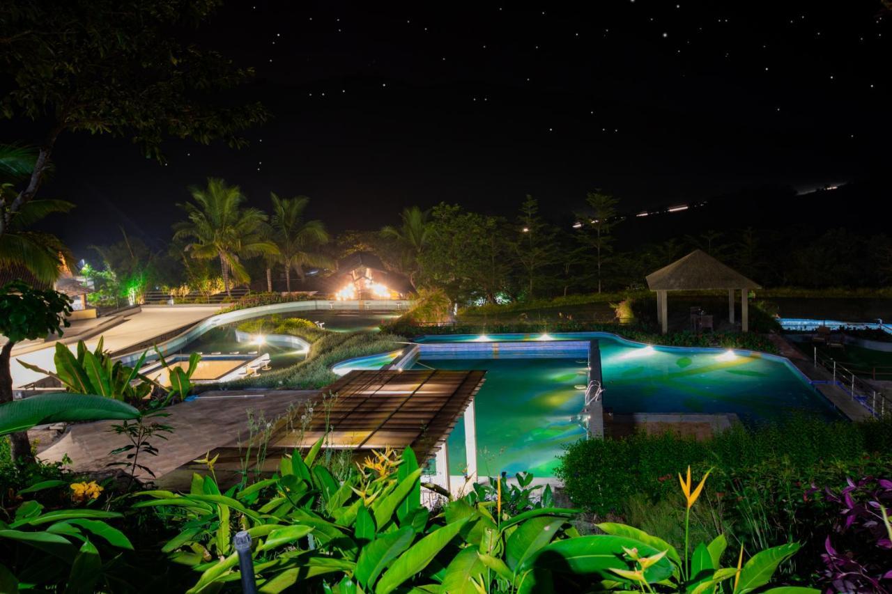 Encore A Boutique Resort Mulshi Extérieur photo
