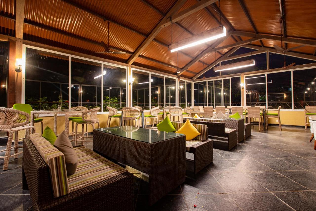 Encore A Boutique Resort Mulshi Extérieur photo