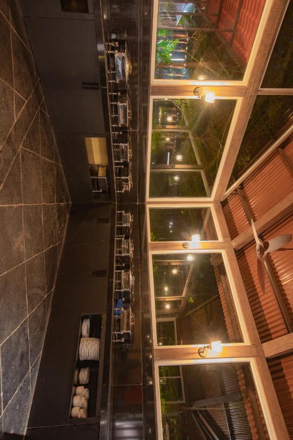 Encore A Boutique Resort Mulshi Extérieur photo