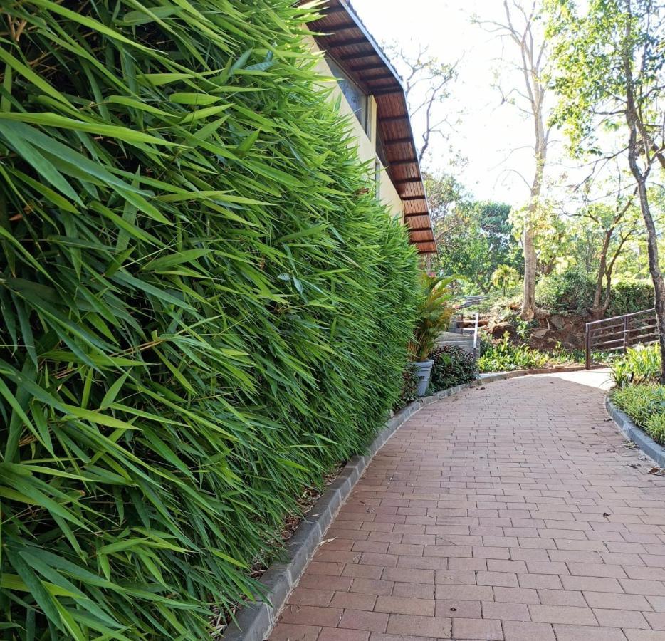 Encore A Boutique Resort Mulshi Extérieur photo